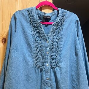 Lane Bryant pretty blue denim plus size top size 3x (26/28)
